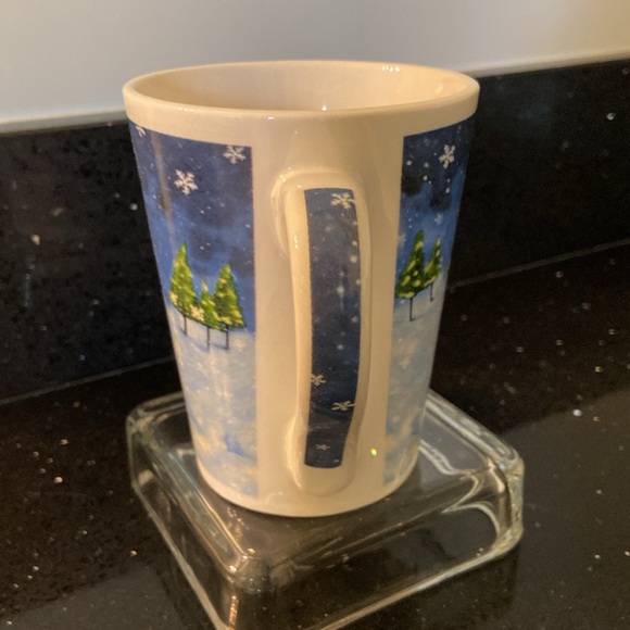 Snowman Family Winter Coffee Tea Mug Christmas Holiday Festive - Picture 7 of 8